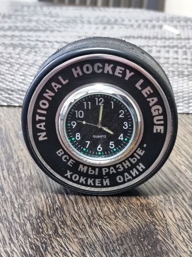 Шайба часы с логотипом NHL