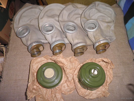 Противогазы(маски) и противогазные фильтры времён СССР.С рубля.