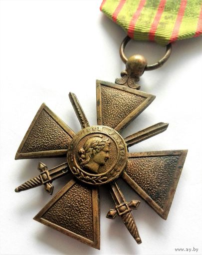 WWI ВОЕННЫЙ КРЕСТ С РЕДКОЙ СЕРЕБРЯНОЙ ЗВЕЗДОЙ. ФРАНЦИЯ. ПМВ (1914 - 1918 г.г.)