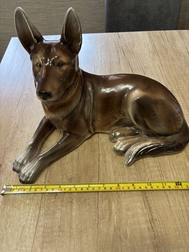 Статуэтка фарфоровая овчарка Германия