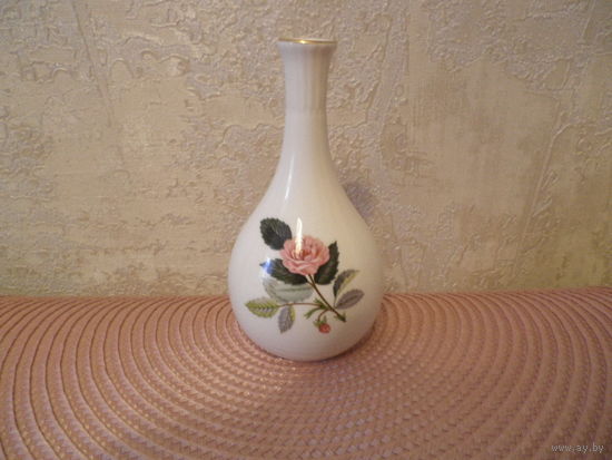 Ваза, фарфор, Wedgwood.