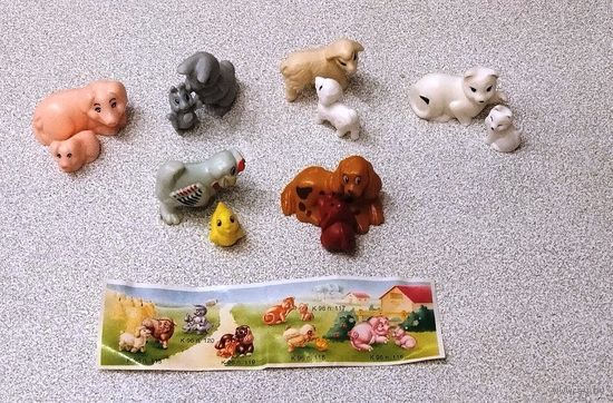 Животные с детенышами. Серия,1996 г