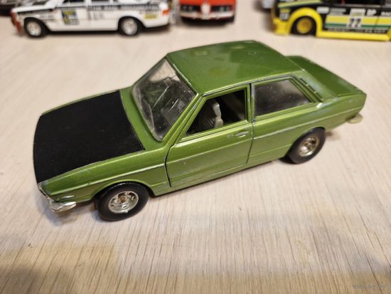 AUDI 80 GT Burago