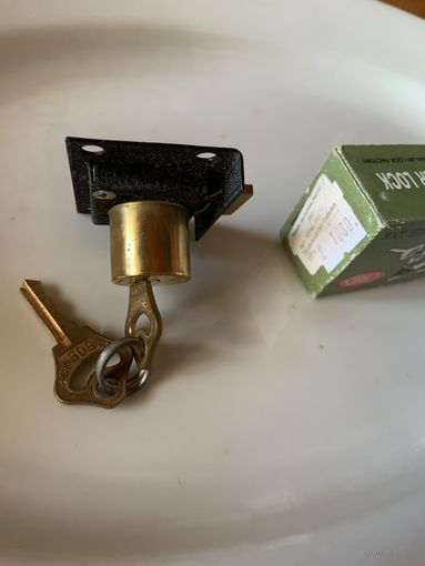 НОВЫЙ большой замок ещё из Тайваня на почтовый ящик и не только!