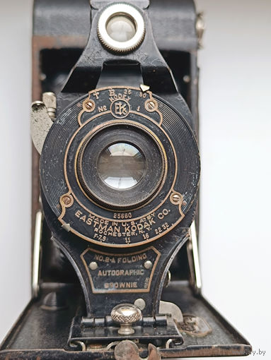 Фотоаппарат Eastman Kodak No2A Folding Autographic Brownie