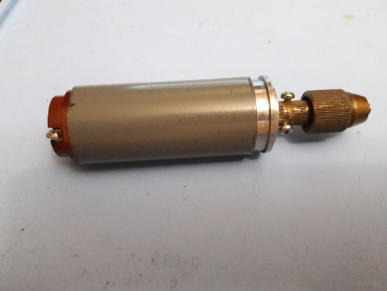 Микродрель, сверлилка для плат, с цанговым патроном