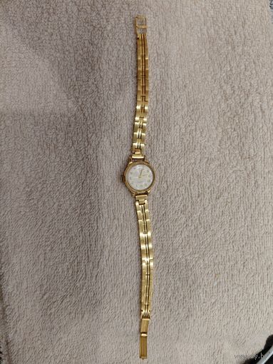 Часы чайка с браслетом Au