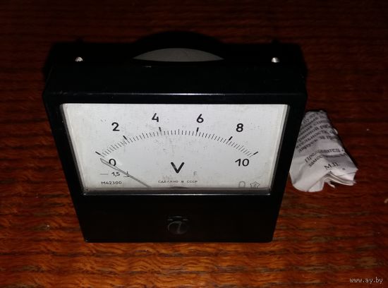 Вольтметр М42300 0-10V