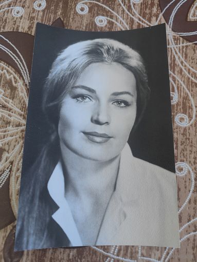 Артистка,Чурсина