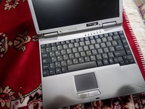 Ретро-ноутбук TORNADO R-STYLE мод 7233 1996-97 г. уже раритет 3.3 кг. разумный торг