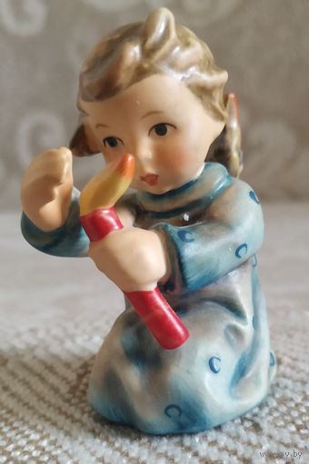 Статуэтка Ангелочек Goebel винтаж