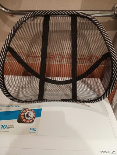 Эргономичная накладка на кресло для спины