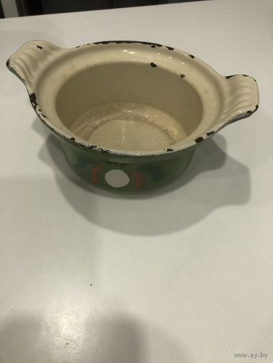Чугунная эмалированная кастрюлька для запекания 14 см х 17 см , высота 7,5 см