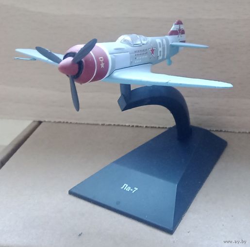 Модель самолета ЛА-7