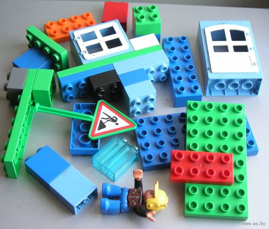 Части конструктора Lego Duplo 28 деталей