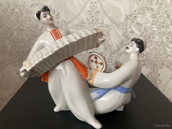 Статуэтка Гопак. Белый раскрас.