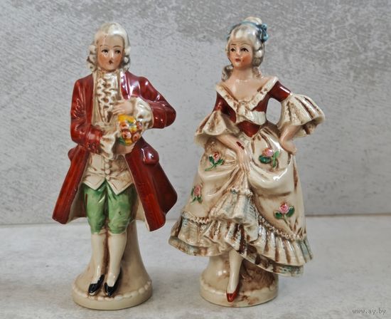 Cтатуэтки  Германия барышня с кавалером