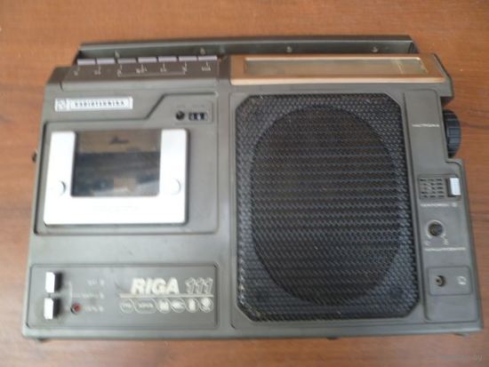 Магнитола Радиотехника Рига 111