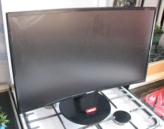 Монитор Samsung LC27F390FHI .