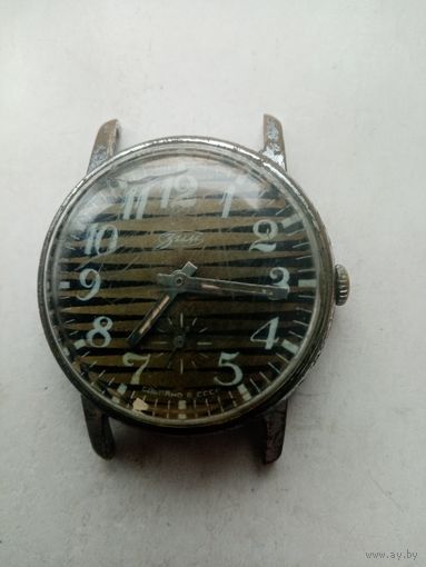 ЧАСЫ ЗИМ СССР (01100)