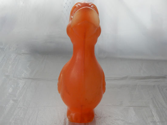 Игрушка "дутыш" - большой утёнок.