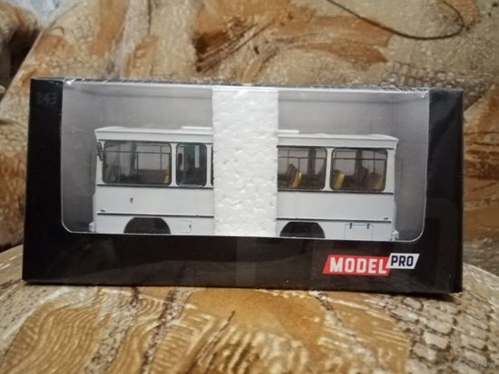Автобус Икарус-553.