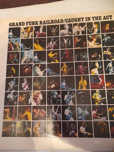 GRAND FUNK RAILROAD " CAUGHT IN THE ACT" 1975 2LP JAPAN CAPITOL ECS 67049-50 NM/EX