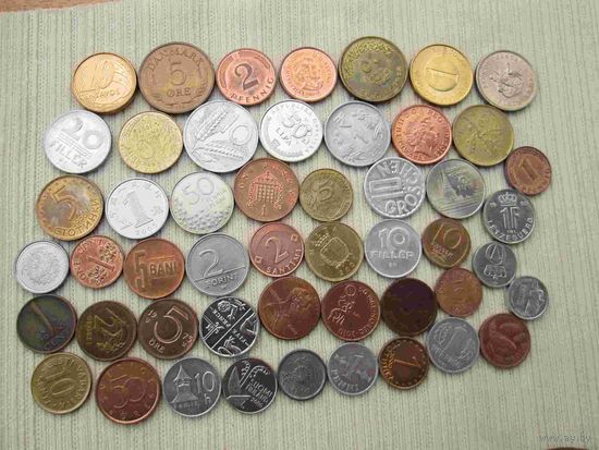 50 иностранных монет без порторов