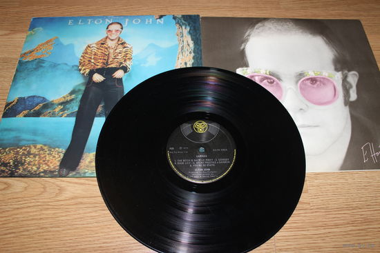 Elton John - Caribou
