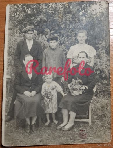 Семья на природе типажи прошлого ретро