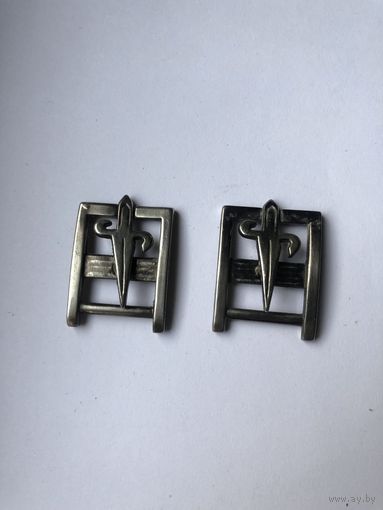 Пряжки с ножами