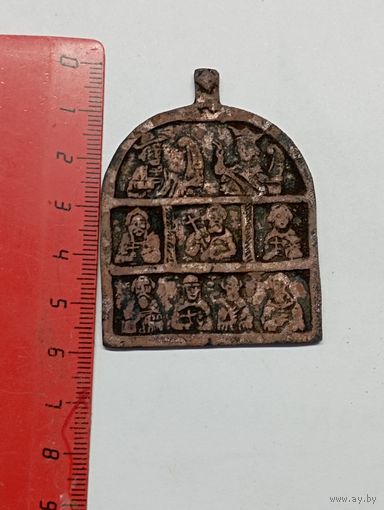 Меднолитая путевая иконка,царь Ирод(?),иудей(?) и святые.Не атрибутирована.Горелая.