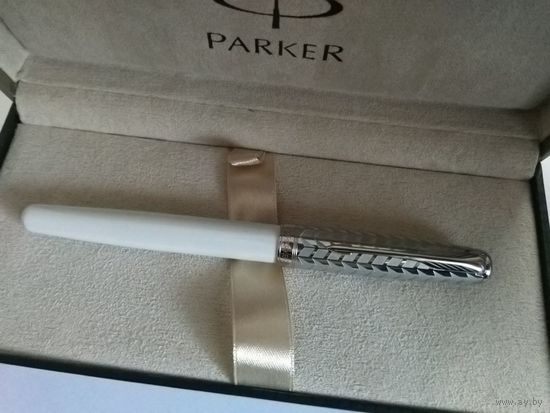 Перьевая ручка с золотым пером Parker Sonnet - Premium Metal & Pearl