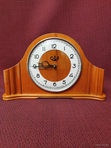 Часы настольные СЧЗ (Сердобский часовой завод) 1958г.