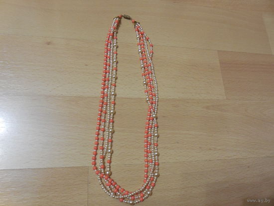 Бусы винтажные.