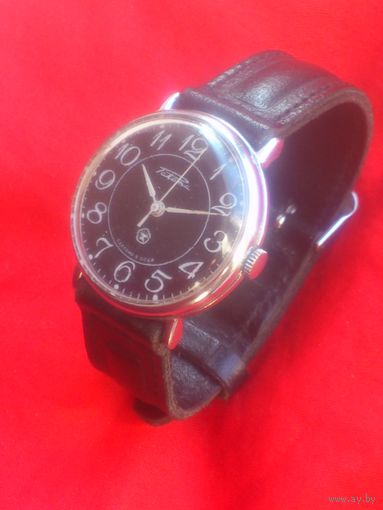 Часы  РАКЕТА 2609 ПАМЯТНЫЕ НИЦЭВТ-88 из СССР 1980-х