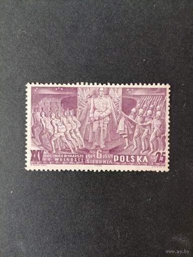 Польша 1939 Марка "Годовщина марша польского легиона" (чистая*, след от наклейки) Mi.356 каталог 1.50 евро