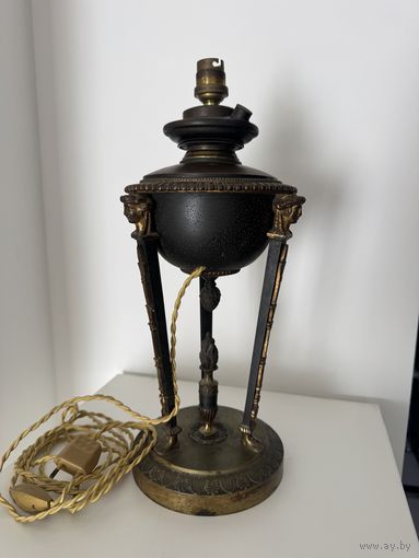 Лампа настольная антикварная