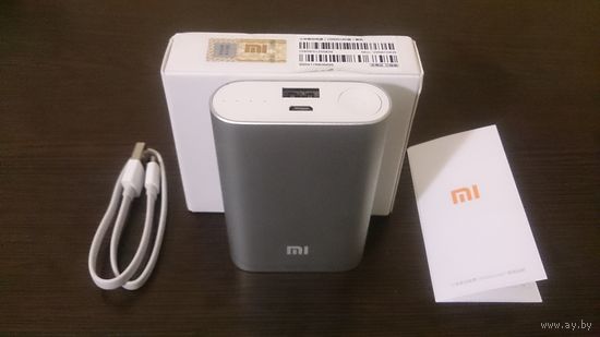 Повербанк Xiaomi Mi Power Bank 10000 mAh (18650)