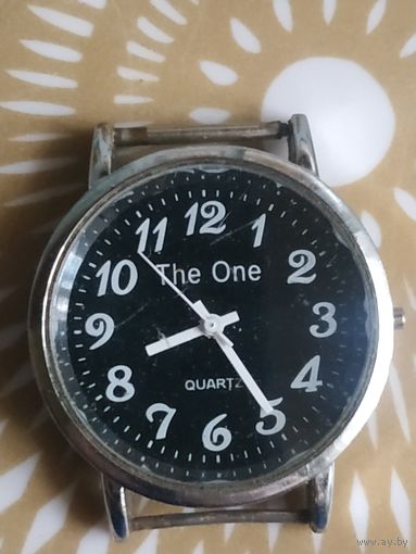 Часы наручные.  Состояние на скане. ТИКАЮТ.  В коллекцию,ремонт,на запчасти.