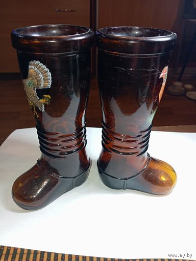 Винтаж: ПИВНОЙ БОКАЛ "САПОГ" СЕРИЯ ОХОТА. ТЁМНОЕ СТЕКЛО,  ГДР 1970 года