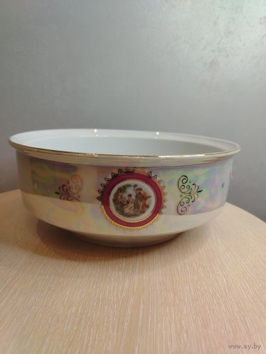 Все лоты с 1 Рубля. Шикарный Солатник, солатница. Мадонна ГДРМануфактура - " Henneberg Porzellan 1777" Не частый!!!