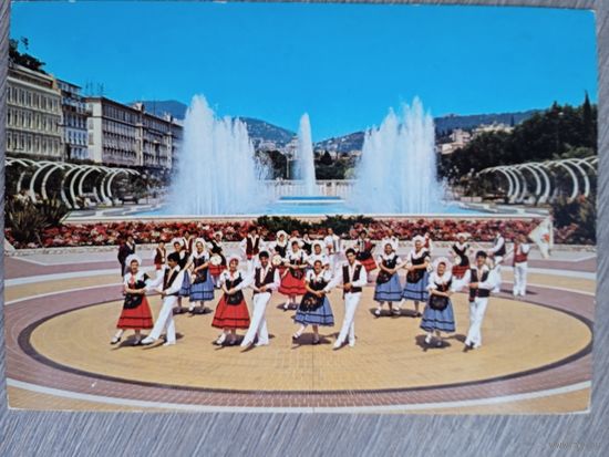 Этнография. Ницца, Французская Ривьера. Традиционный танец