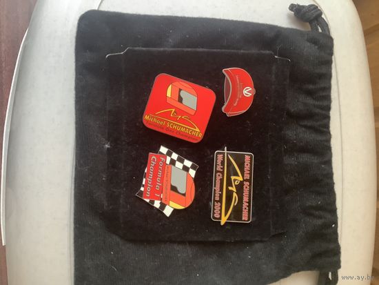 Набор значков