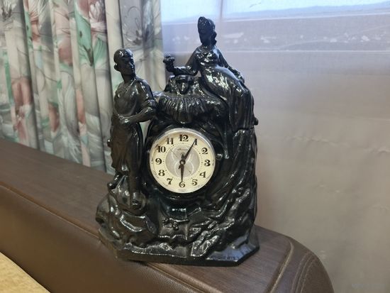 Часы Хозяйка медной горы. С 1 рубля!