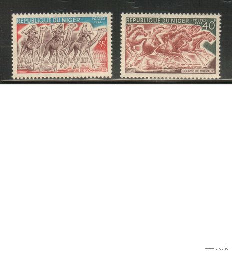 Нигер-1972 (Мих.356-357) ** , Воины, Верблюды, Лошади (полная серия)