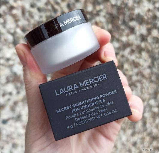 Рассыпчатая пудра для области под глазами Laura Mercier Secret Brightening Powder for Under Eyes 4 gr в оттенке 1