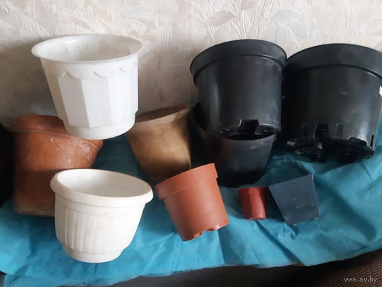 Вазоны, кашпо для цветов.