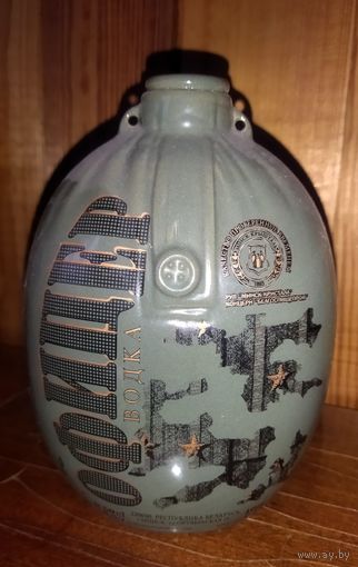 ШТОФ ОФИЦЕР В ВАШУ КОЛЛЕКЦИЮ.  МИНСКИЙ ЗАВОД КРИСТАЛЛ