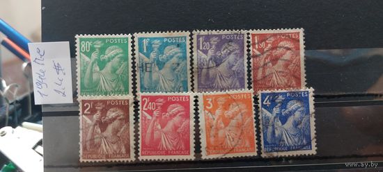 РАСПРОДАЖА ФРАНЦИЯ 1944г. Полная серия. Гаш.